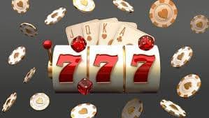 Giao diện casino trực tuyến viva88 với slot online và table games trên điện thoại
